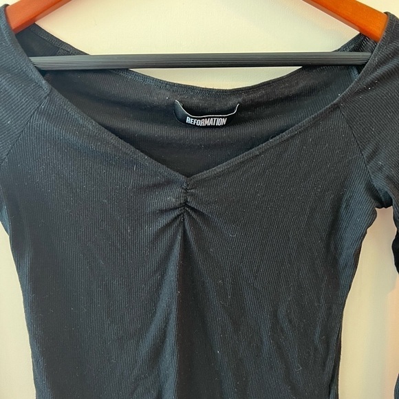 Reformation Ribbed Ruched Front Top - Picture 3 of 10